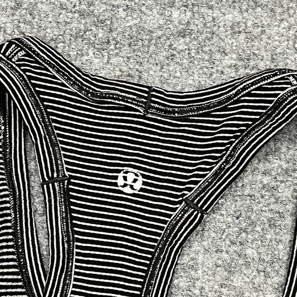 Lululemon Tank Top Womens 4 Black Striped Running Scoop Neck Racerback Pullover - Picture 4 of 10